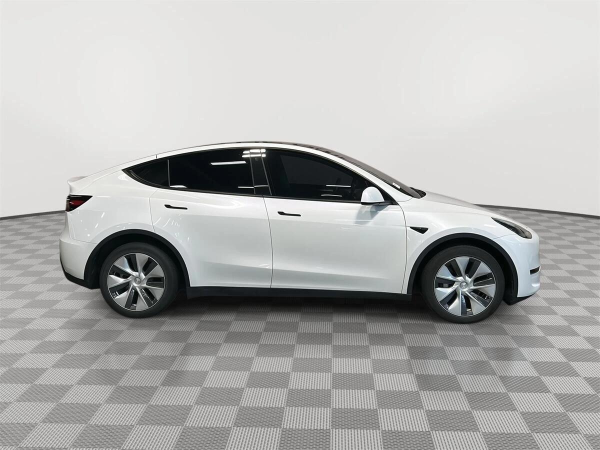 tesla model y 2023 7SAYGDEE2PA076387 image tesla model y 2023 7SAYGDEE2PA076387 image